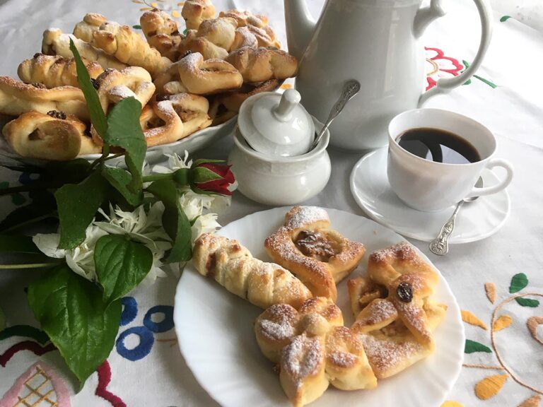 Tvarování kynutých koláčků krok za krokem